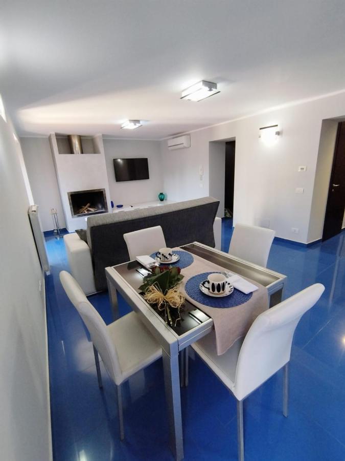 Casa Vacanza "Marinella" Sulmona Eksteriør billede