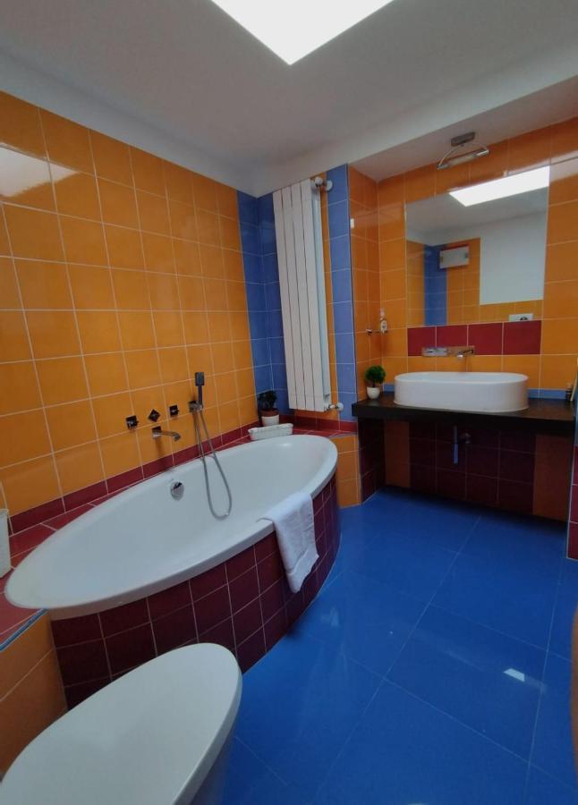 Casa Vacanza "Marinella" Sulmona Eksteriør billede
