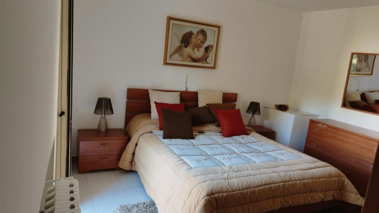 Casa Vacanza "Marinella" Sulmona Eksteriør billede